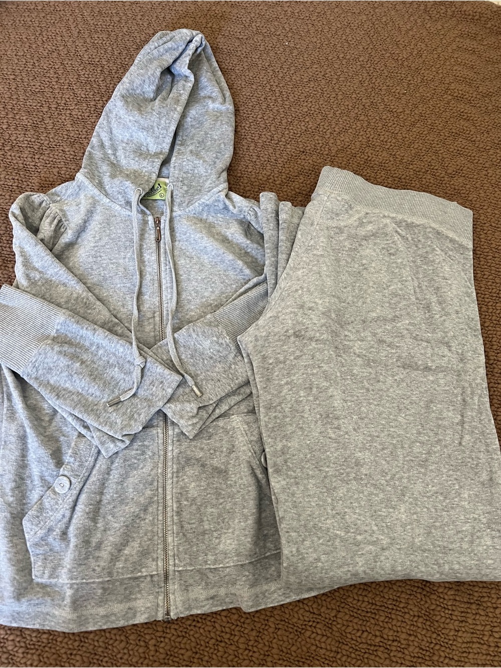 Juicy Couture Gray Cozy Zip Hoodie and Sweatpants Set